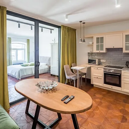 Romari площа ринок 18 Apartman