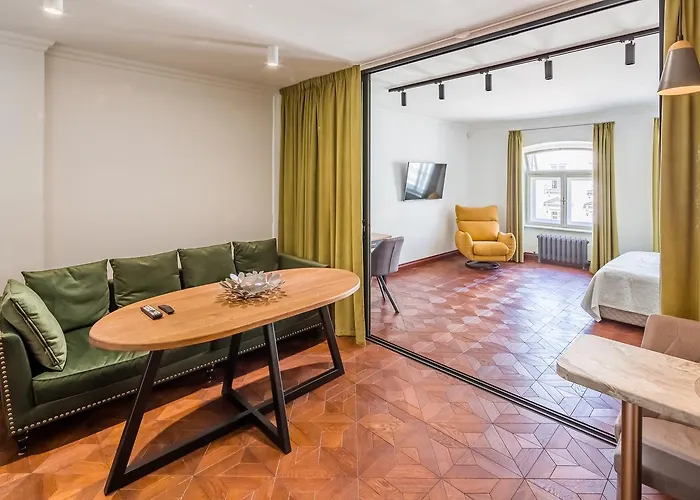 Apartamento Romari площа ринок 18 *