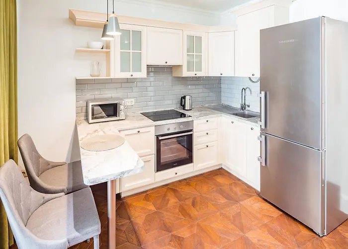 Romari площа ринок 18 Apartamento Lviv