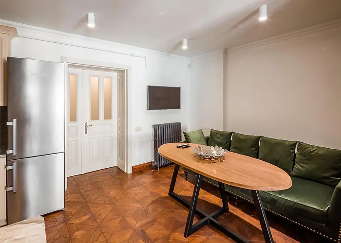 Romari площа ринок 18