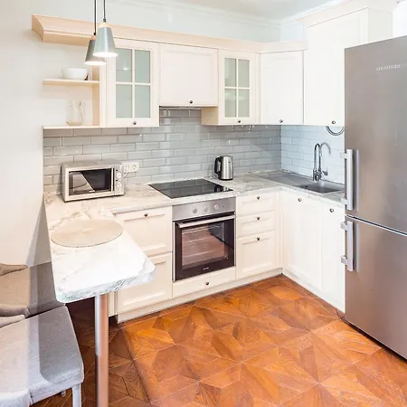 Romari площа ринок 18 公寓 利沃夫